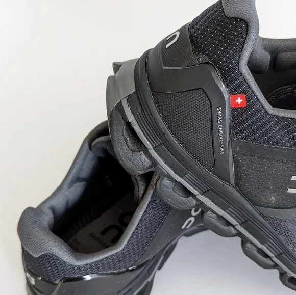 On Running Cloudace Running Shoes - Picture 9 of 13